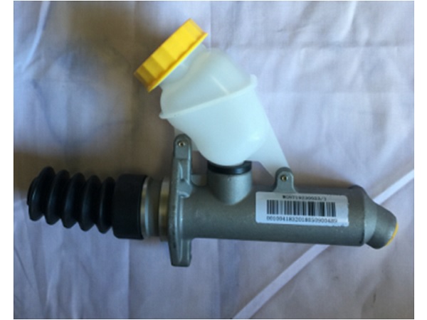 Clutch general pump and storage tank assembly